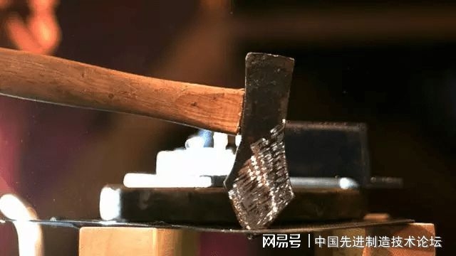 碳纖維材料沖擊韌性評(píng)價(jià)，碳纖維材料沖擊韌性評(píng)價(jià)方法及影響因素探究