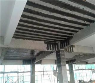 碳纖維加固技術(shù)在橋梁中的應(yīng)用案例，碳纖維加固技術(shù)，橋梁應(yīng)用的卓越實(shí)踐 行業(yè)新聞 第5張