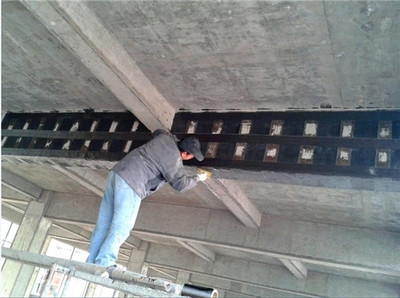 碳纖維加固在橋梁工程中的應(yīng)用，碳纖維加固技術(shù)于橋梁工程的實(shí)踐與成效 行業(yè)新聞 第4張