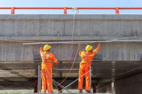 橋梁加固新技術的創(chuàng)新應用，橋梁加固新技術，創(chuàng)新應用與實踐探索