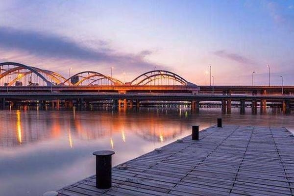 橋梁加固技術(shù)的國(guó)際比較研究，橋梁加固技術(shù)國(guó)際比較研究，探索全球前沿實(shí)踐與創(chuàng)新策略 行業(yè)新聞 第2張