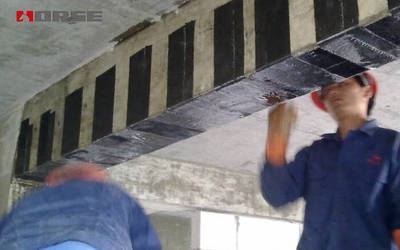碳纖維布在建筑加固中的應(yīng)用案例，碳纖維布，建筑加固中的神奇布料 行業(yè)新聞 第3張