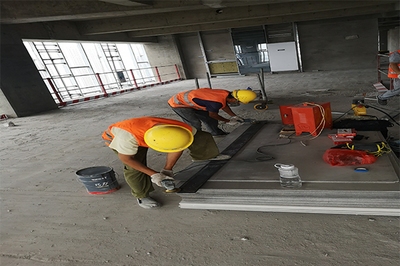 粘鋼加固技術(shù)的成本效益分析，粘鋼加固技術(shù)成本效益深度剖析 行業(yè)新聞 第4張