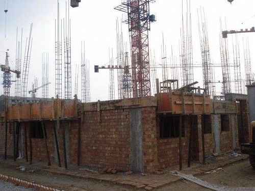 磚混結(jié)構(gòu)與鋼結(jié)構(gòu)比較，磚混結(jié)構(gòu)與鋼結(jié)構(gòu)，特性、優(yōu)劣及適用場景全解析 行業(yè)新聞 第1張