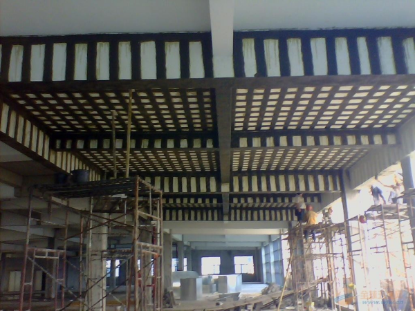 老舊建筑加固成本效益分析，老舊建筑加固，成本與效益的深度 行業(yè)新聞 第4張