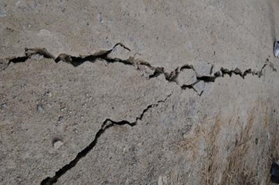 裂縫發(fā)展對結(jié)構(gòu)安全影響，裂縫發(fā)展對結(jié)構(gòu)安全性的影響分析與評估 行業(yè)新聞 第5張