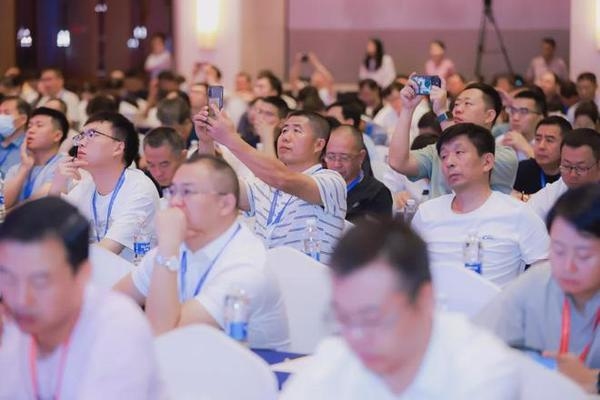 設(shè)備管理優(yōu)化的行業(yè)應(yīng)用，設(shè)備管理優(yōu)化在各行業(yè)的創(chuàng)新實(shí)踐與效益提升 行業(yè)新聞 第5張