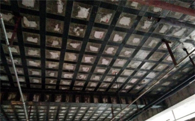 粘鋼加固技術在老舊建筑中的應用，粘鋼加固技術在老舊建筑改造中的關鍵應用與效果分析 行業(yè)新聞 第5張