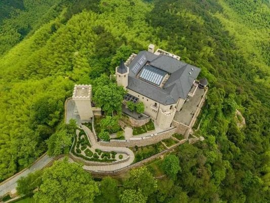 集裝箱民宿投資多少，集裝箱民宿投資成本全解析，從萬元到數(shù)十萬元，差異 行業(yè)新聞 第5張