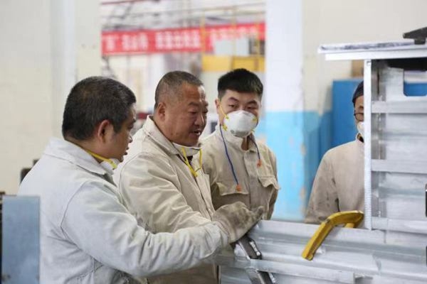 姜濤工作室對(duì)工匠精神的傳承 行業(yè)新聞 第6張 姜濤工作室對(duì)工匠精神的傳承 行業(yè)新聞 第6張