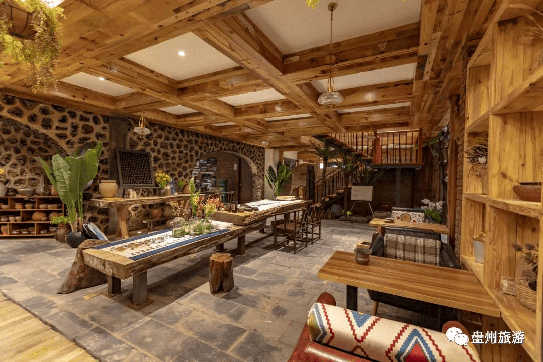 民宿裝飾設(shè)計說明，供你參考，你可以根據(jù)實際需求進行選擇，，匠心雕琢，民宿裝飾設(shè)計全解析，邂逅詩意棲居——民宿裝飾設(shè)計指南，打造魅力空間，民宿裝飾設(shè)計要點揭秘 行業(yè)新聞 第3張