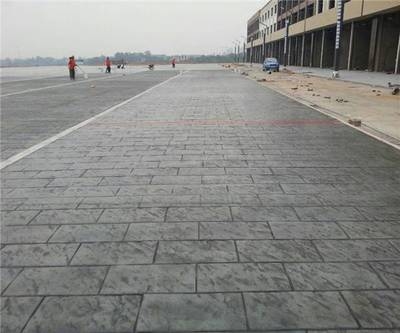 碼頭面板材料選擇標準，幾種不同風格的標題供你參考，你可以根據(jù)具體需求進行選擇，，正式專業(yè)風，深度解析碼頭面板材料選擇標準，實用指南風，碼頭面板選材，精準遵循的選擇標準，聚焦核心風，聚焦碼頭面板，材料選擇的關鍵 行業(yè)新聞 第2張