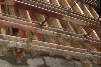 墻體加固材料成本對比，幾種不同風(fēng)格的標(biāo)題供你參考，你可以根據(jù)具體需求進(jìn)行選擇，，深度剖析，墻體加固材料成本大比拼，聚焦墻體加固，各類材料成本全對比，墻體加固之選 行業(yè)新聞 第3張