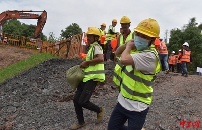 橋梁加固工程應(yīng)急預(yù)案案例分析，幾種不同風(fēng)格的標(biāo)題供你參考，，專業(yè)嚴(yán)謹(jǐn)風(fēng)，橋梁加固工程應(yīng)急預(yù)案深度案例剖析，實(shí)用導(dǎo)向風(fēng)，聚焦橋梁加固，應(yīng)急預(yù)案實(shí)戰(zhàn)案例全解析，醒目吸睛風(fēng)，解鎖橋梁加固工程應(yīng)急預(yù)案 行業(yè)新聞 第3張